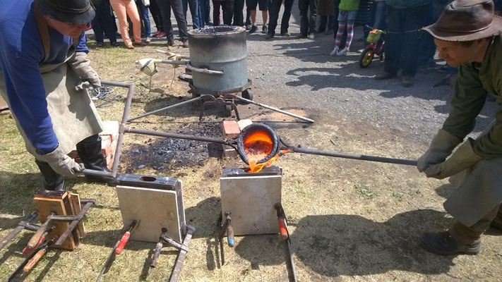 Bronzeguss in Sandformen