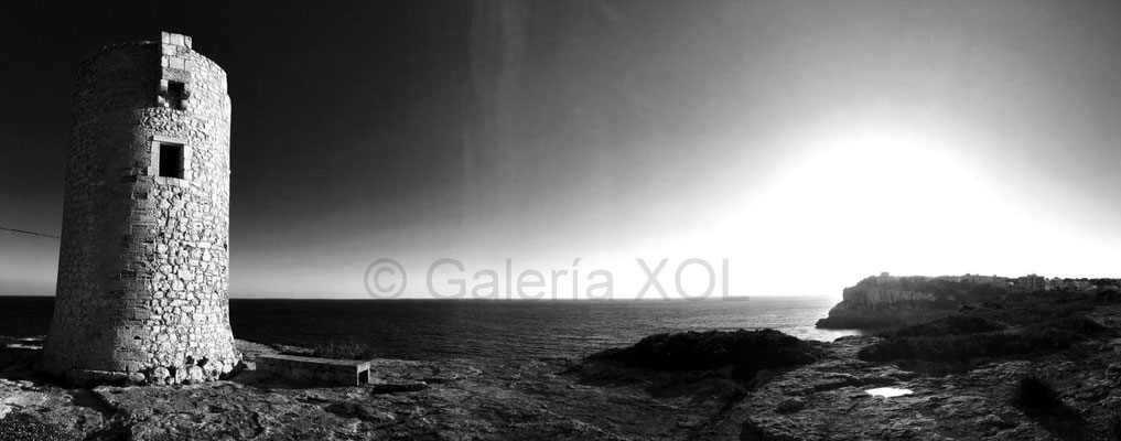 Custodio de pedernal (Steinerner Wächter) - Far den Beu, Cala Figuera