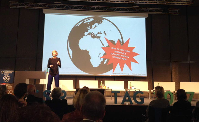 Tinna Nielson, Move the elephant forward