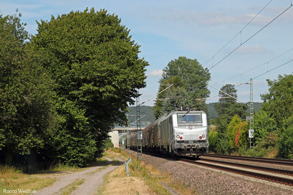 AKIEM BB37028 mit DGS 44422 Oderbrücke - Forbach/F (Sdl.), Bruchmühlbach 31.07.2015