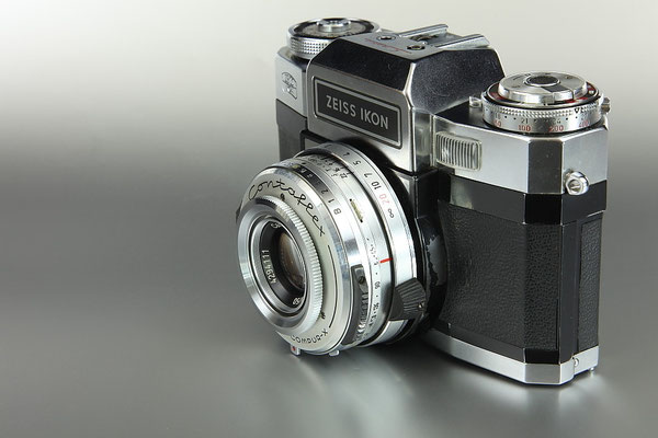 ZEISS Ikon Contaflex Super BC  ©  engel-art.ch