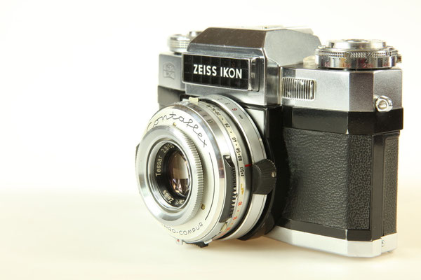 ZEISS Ikon Contaflex Super B  ©  engel-art.ch