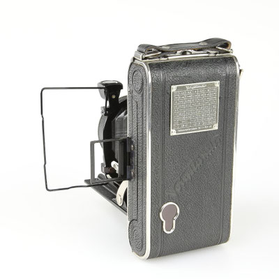 Voigtländer Laufbodenkamera zweites Modell 1930-1932  ©  engel-art.ch