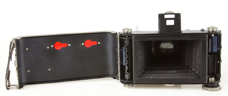 VOIGTLÄNDER  Bessa 1932  ©  engel-art.ch