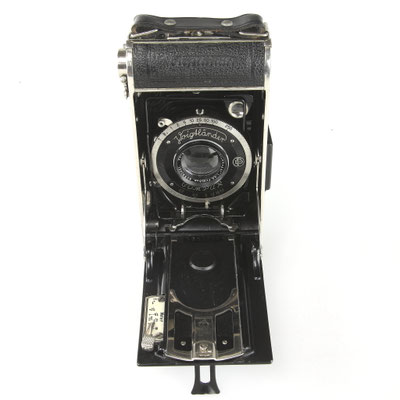 Voigtländer Laufbodenkamera zweites Modell 1930-1932  ©  engel-art.ch