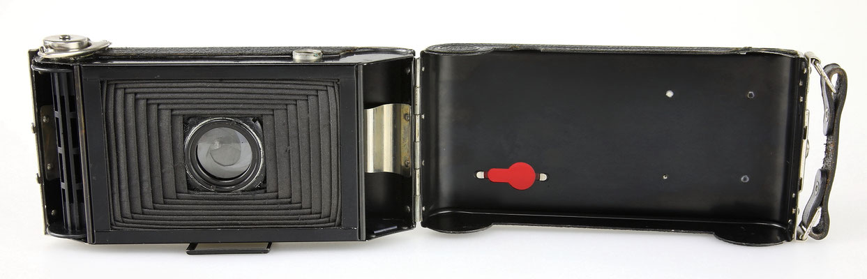 Voigtländer Laufbodenkamera zweites Modell 1930-1932  ©  engel-art.ch
