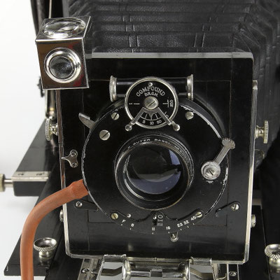 SUTER BASEL  Klappbare-Universal-Kamera 13x18cm  ~ 1903  © engel-art.ch