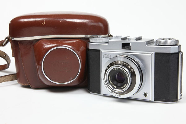 ZEISS Ikon Contina Ia 526/24  ©  engel-art.ch