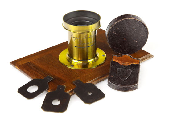 Engel-Feitknecht Reisekamera  13x18cm   ~ 1880  ©  engel-art.ch