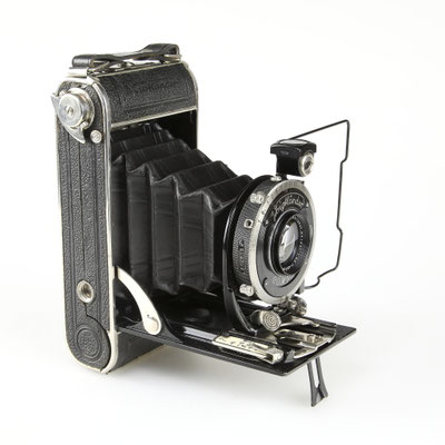 Voigtländer Laufbodenkamera zweites Modell 1930-1932  ©  engel-art.ch