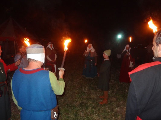 Thomas von Arenbach sollte in dieser Nacht zum Knappe erhoben werden.