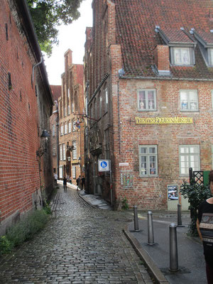 Lübeck hat aber viel mehr noch zu bieten, wie diese schöne Gasse die ja auch schon ein paar Jährchen auf dem Buckel hat