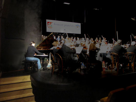 Novy Jicin Theater, Czech Republic 2014 (General rehearsal of Beethoven - Fantasie op. 80 for piano, orchestra and choir)   © Foto: privat