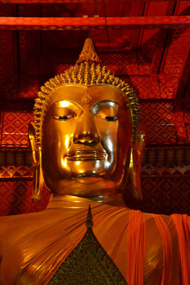 Temple de Wat Panan Choeng