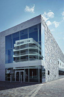 Spiegelung, Bremerhaven, Deutschland
