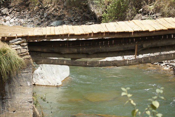 Brücke peruanisch seitlich