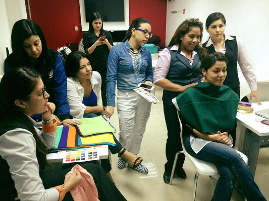 DIM EN ECUADOR - DIPLOMADO INTERNACIONAL ASESORÍA DE IMAGEN & PERSONAL SHOPPER 