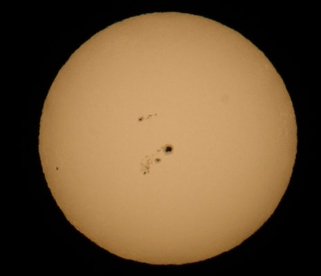 Sonne mit zentraler Fleckengruppe am 07.01.2014