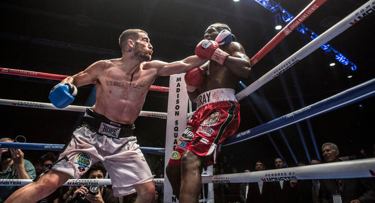 Southpaw: Jake Gyllenhaal (links) © TOBIS