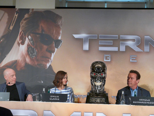 Terminator Genisys - Arnold Schwarzenegger - Emilia Clarke - J K Simmons - Premiere Berlin - kulturmaterial