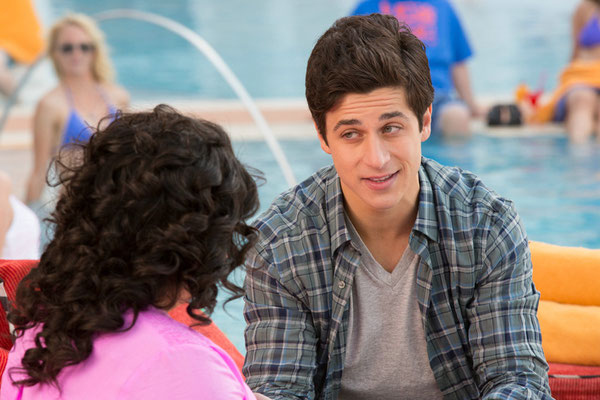 David Henrie in Der Kaufhaus Cop 2 - Sony - kulturmaterial