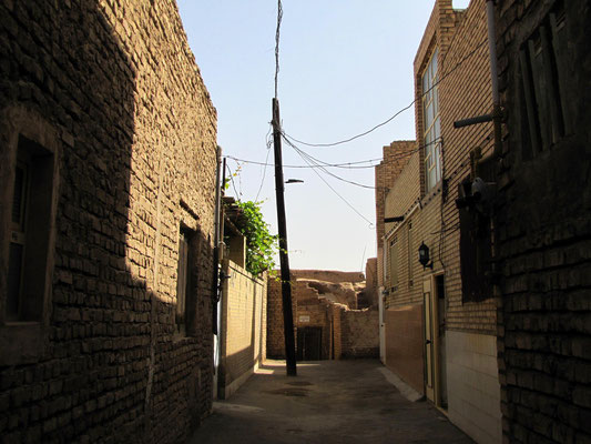 Gasse in Historical center in Yazd