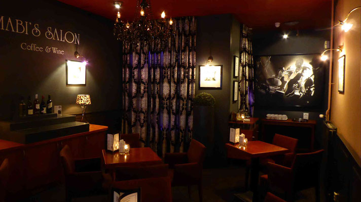 Innenaufnahme des Hotels Mabi (ehemaliges Kino)
