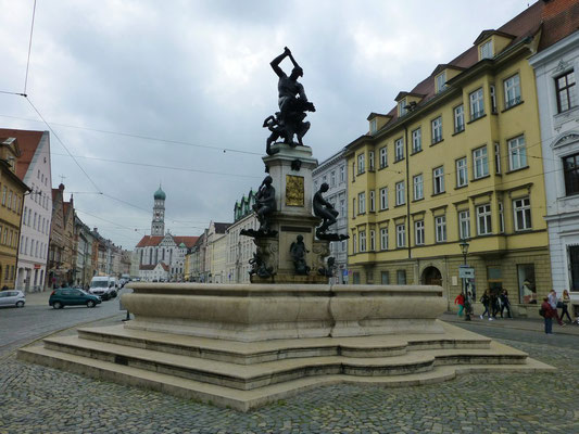 Herkulesbrunnen