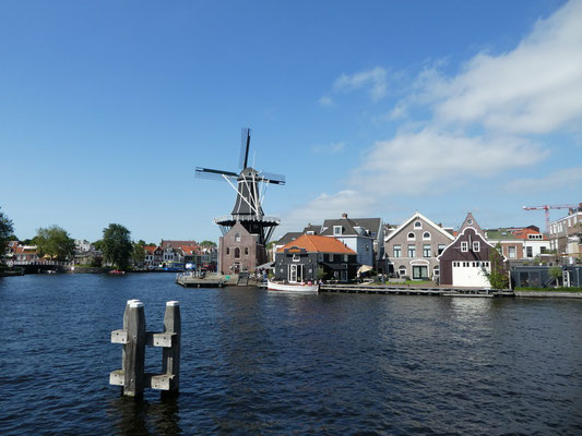 Molen de Adriaan