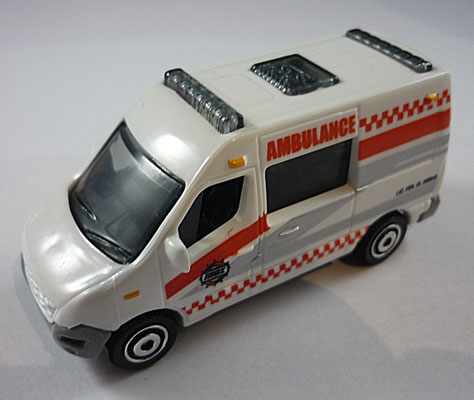 2014-885 Renault Master Ambulance