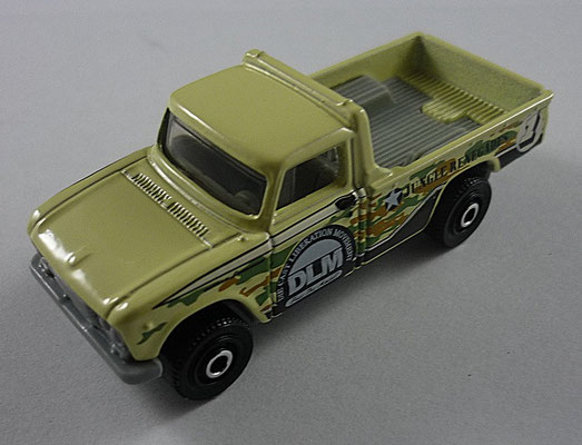 Matchbox 2020 - 1041 ´62 Nissan Junior.