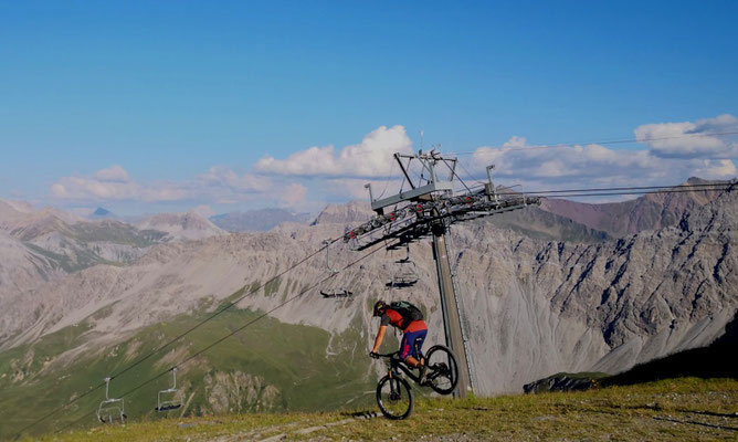Radurlaub Graubünden