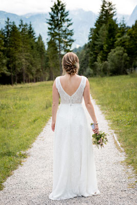 Heiraten am Berg Hörnle Berghochzeit Fotografin Bergliebe Hochzeitsfotografin Garmisch-Partenkirchen Pflegersee