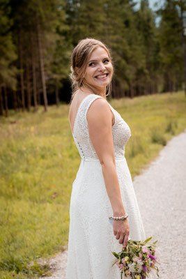 Heiraten am Berg Hörnle Berghochzeit Fotografin Bergliebe Hochzeitsfotografin Garmisch-Partenkirchen Pflegersee