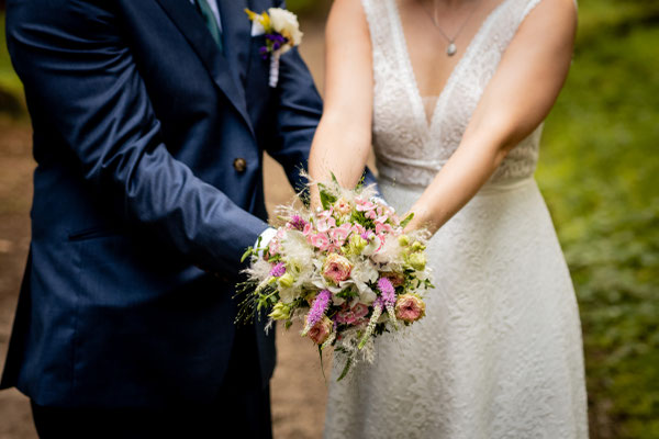 Heiraten am Berg Hörnle Berghochzeit Fotografin Bergliebe Hochzeitsfotografin Garmisch-Partenkirchen Pflegersee