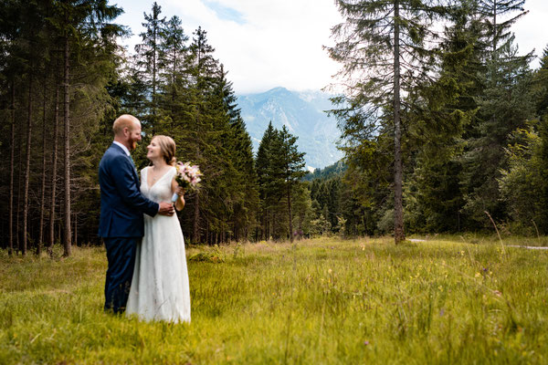 Heiraten am Berg Hörnle Berghochzeit Fotografin Bergliebe Hochzeitsfotografin Garmisch-Partenkirchen Pflegersee