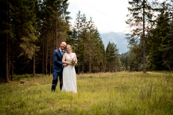 Hochzeit am Pflegersee, Hochzeitsfotografin Garmisch-Partenkirchen, Berghochzeit, Hochzeitsbilder, München, Peiting, Peißenberg, Farchant, Murnau