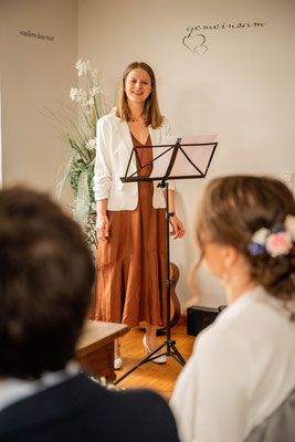 Hochzeit Apfeltrang Marktoberdorf  Fotografin Allgäu Bergmangalpe Hochzeitsfotografin Ruderatshofen