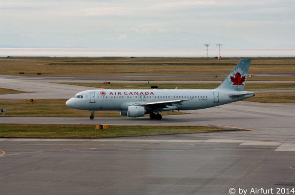 Air Canada / Airbus A320 / C-FKCR / 