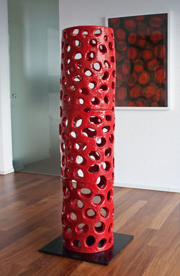 Kernstruktur, 2011, glasierte Keramik, 150x40 cm; Galerie Grashey, Konstanz