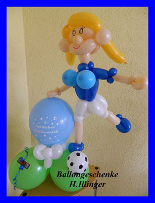 Fußballerin mit Motivballon  - Preis 18,00 €