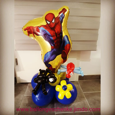 Spiderman mit 2 Spinnen - 20,50€