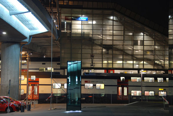 Nr. 110 / 04.03.12 / Zürich Bahnhof Hardbrücke / 3872 x 2592 / JPG-Datei