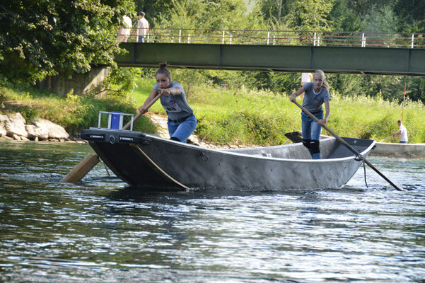 Nr. 2502 / 18.08.2013 / Dietikon, Limmat, Jungpontonier-Wettfahren / 6016 x 4000 / JPG-Datei