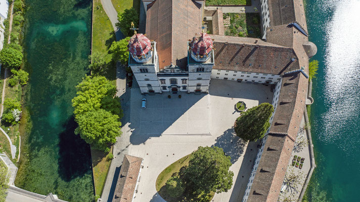 2020, Woche 21, Kloster Rheinau Drohnenaufnahme