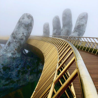 Golden Bridge Band Hills goldene Hände Brücke in Vietnam