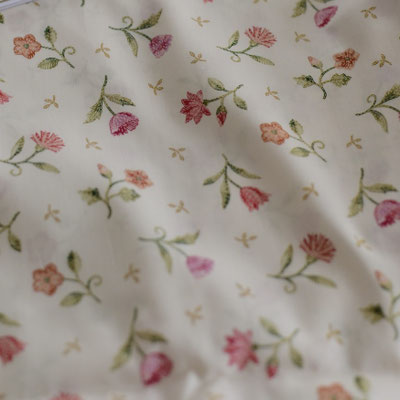 ロイヤルスレッズ　Royal Threads