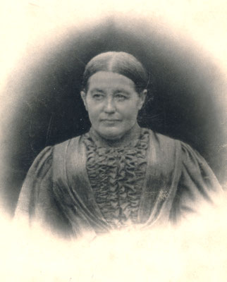 Gertrud Schulte, geb. Hitze, Schwester von Franz Hitze