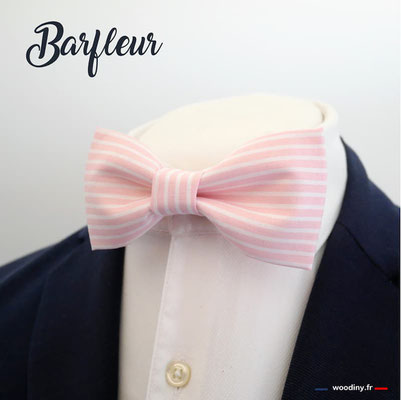 Noeud papillon rayures roses