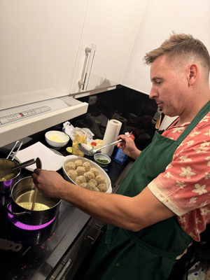 doch jetzt ist der Gastgeber Alex dran